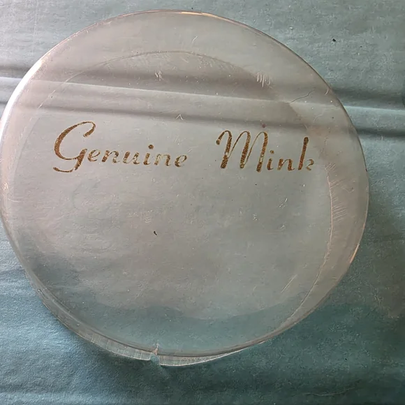 Fur Pin Poodle - Picture 4 of 5